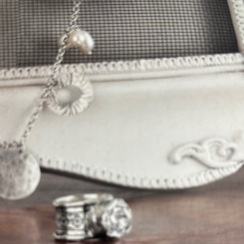 Silpada B&T Sterling edition 2011 spring catalog - Picture 8 of 8